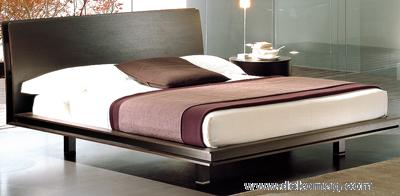 The Hubert Modern Platform Bed